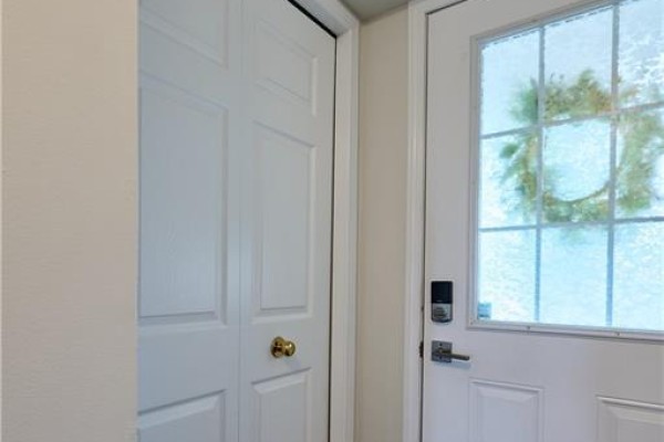 2pc Bathroom - 212 Red Clover Court, Kitchener, ON N2E4J5 Photo 4