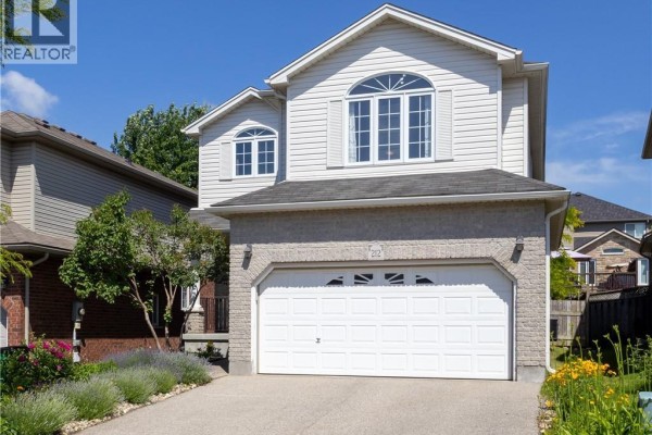 212 Sleaford Street, Waterloo, ON, photo 2
