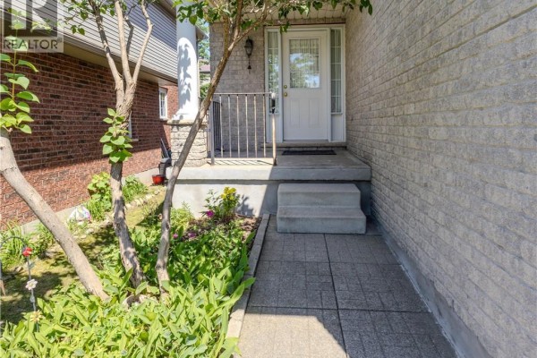 212 Sleaford Street, Waterloo, ON, photo 3