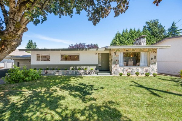 2120 Ware Street, Abbotsford, BC V2S3C2 Photo 2