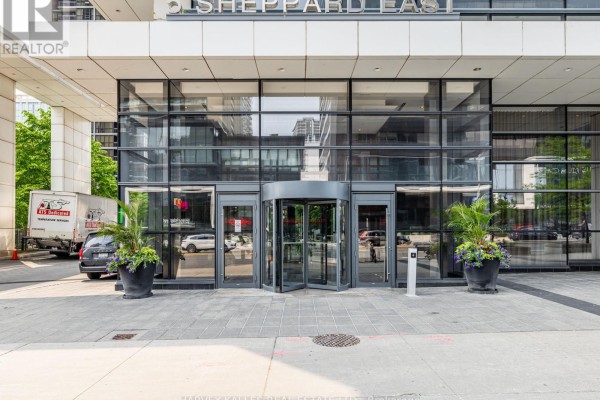 2121 - 5 Sheppard Avenue E, Toronto, ON, photo 2