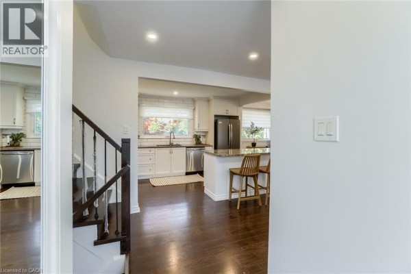 Recreation room - 2121 Bridge Road, Oakville, ON L6L2E8 Photo 2