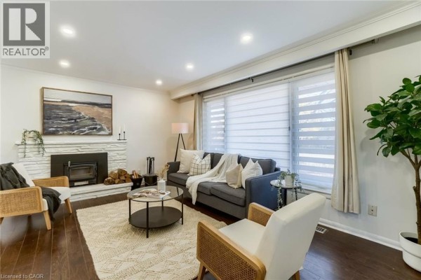 Bedroom - 2121 Bridge Road, Oakville, ON L6L2E8 Photo 5