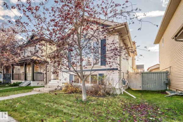Kitchen - 21211 59 Av Nw, Edmonton, AB T6M0H5 Photo 3