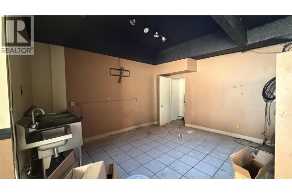 2123 Kings Way, Vancouver, BC, photo 3
