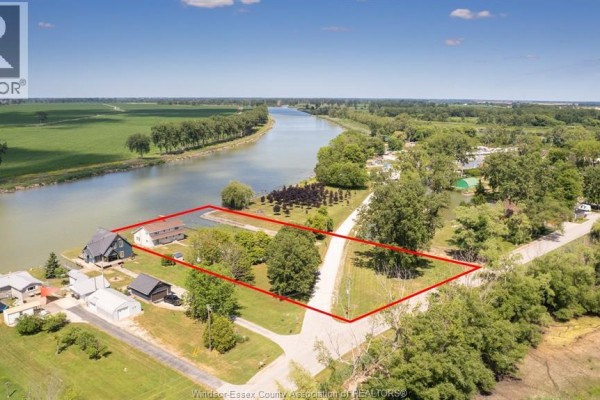 3pc Ensuite bath - 21240 Dockside, Tilbury North, ON N0P1L0 Photo 3