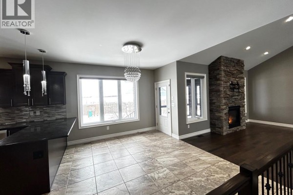 Storage - 2125 Fox Run Road Unit# Upper, Leamington, ON N8H3V7 Photo 3