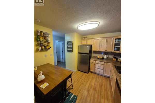 2126 68th Avenue Unit# 403, Grand Forks, BC, photo 3
