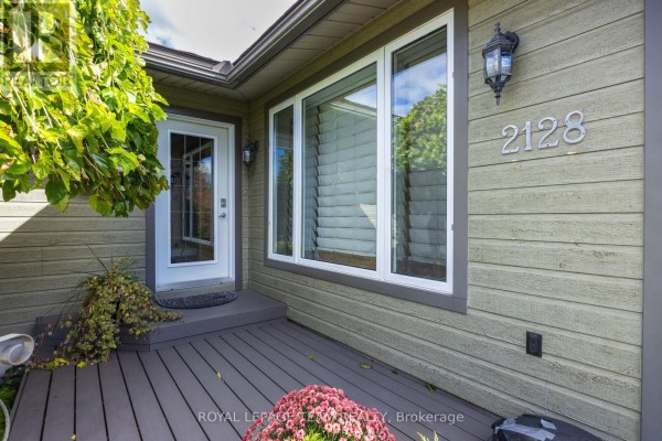 2128 Benjamin Avenue, Ottawa, ON, photo 3