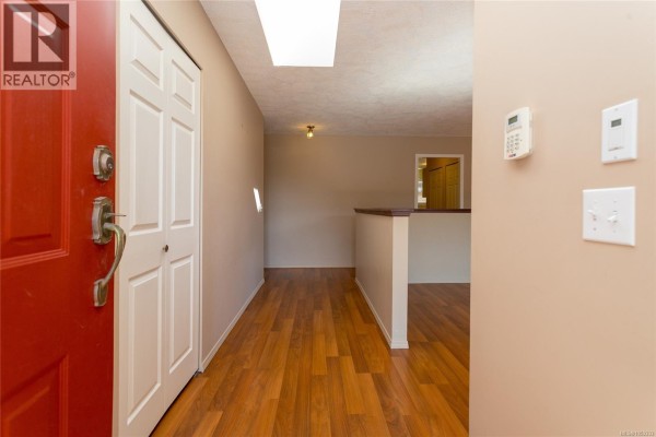 Dining room - 2128 Colinwood Rd, Sidney, BC V8L4H5 Photo 3