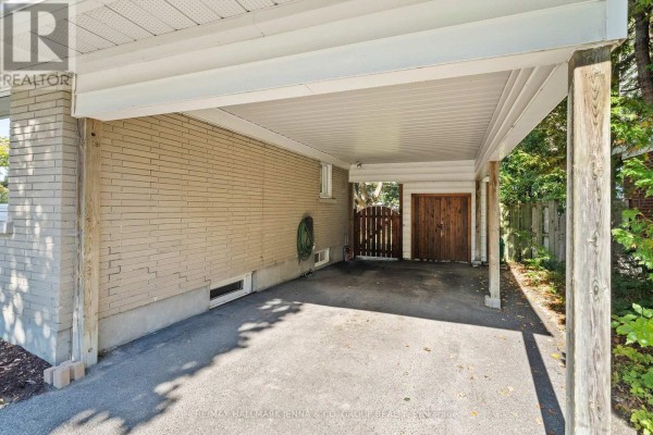 2129 Belair Drive, Ottawa, ON K2C0X2 Photo 4