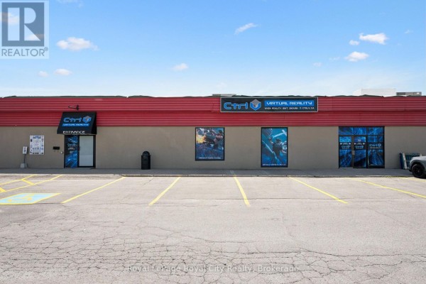 212a-212b Victoria Rd Road, Guelph, ON, photo 2