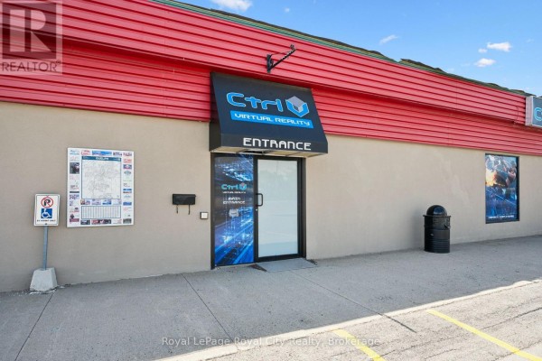 212a-212b Victoria Rd Road, Guelph, ON, photo 3