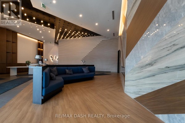 213 - 1037 The Queensway Avenue, Toronto, ON M8Z0H5 Photo 3