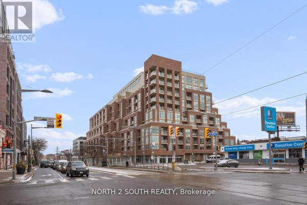213 - 1787 St Clair Avenue W, Toronto, ON M6N0B7 Photo 2