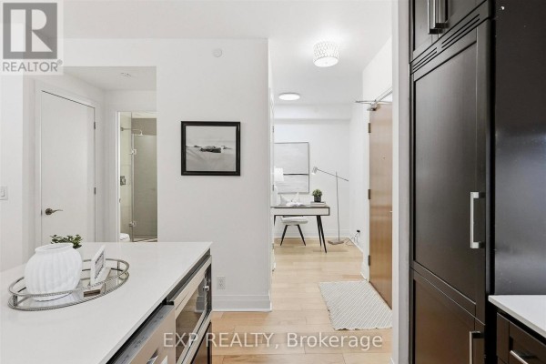 Den - 213 - 21 Clairtrell Road, Toronto, ON M2N5J7 Photo 5