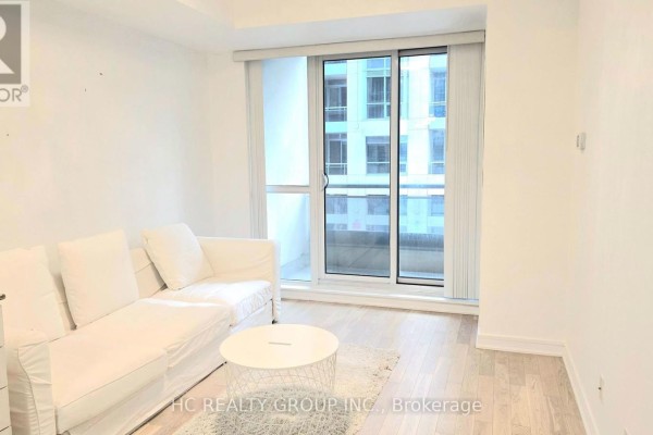 213 - 9191 Yonge Street, Richmond Hill, ON L4C1E2 Photo 3