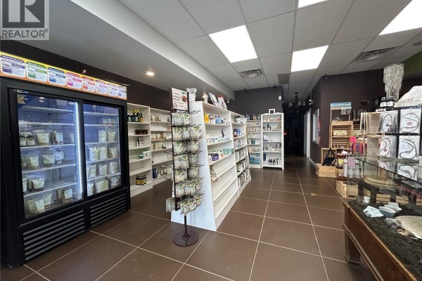 213 & 215 Centre Street, Nipawin, SK S0E1E0 Photo 5