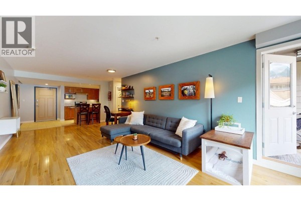 213 1212 Main Street, Squamish, BC V8B0S1 Photo 5