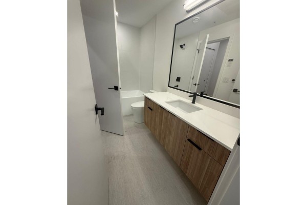 213 14398 60 Ave Street, Surrey, BC, photo 3