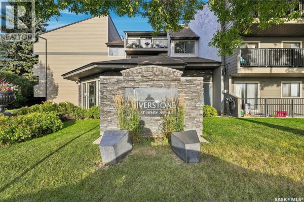 Bedroom - 213 2233 St Henry Avenue, Saskatoon, SK S7M5K6 Photo 2