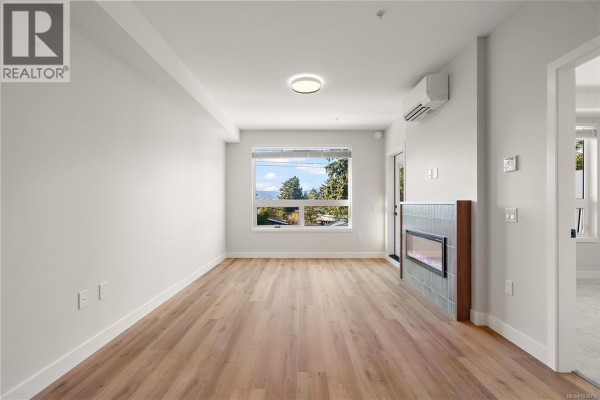 Living room - 213 2881 Leigh Rd, Langford, BC V9B4G5 Photo 4