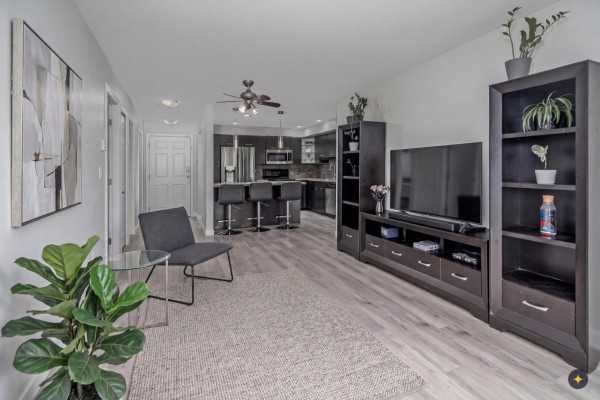 213 5438 198 Street, Langley, BC V3A1G2 Photo 5