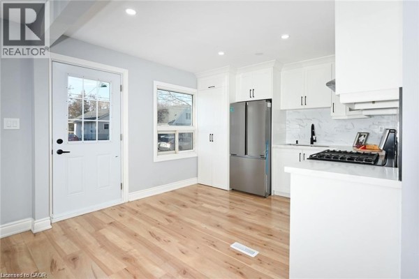 213 East 28th Street Unit# Upper, Hamilton, ON, photo 3