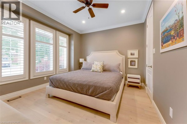 Recreation room - 213 Edgewater Crescent, Kitchener, ON N2A4M2 Photo 5
