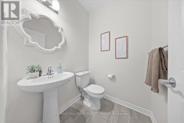 Kitchen - 213 Kinderwood Way, North Grenville, ON K0G1J0 Photo 5