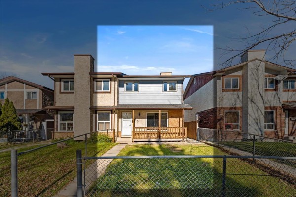 2pc Bathroom - 213 Kinver Avenue, Winnipeg, MB R2R1G9 Photo 2