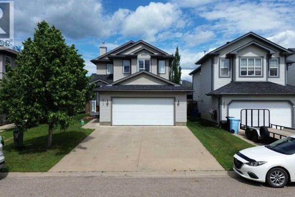 213 Parry Crescent, Fort Mcmurray, AB, photo 2