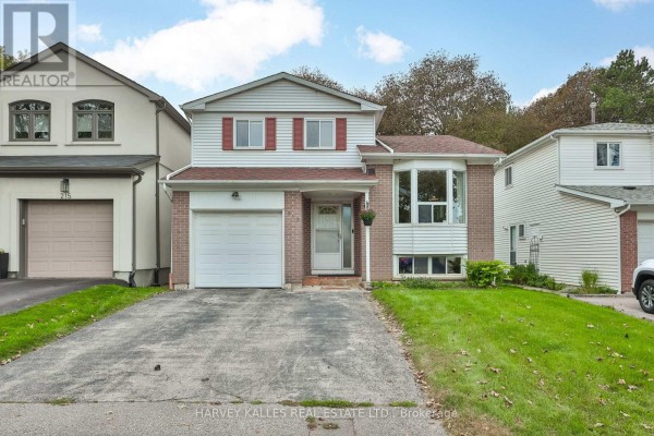 Family room - 213 Simonston Boulevard, Markham, ON L3T4M3 Photo 4