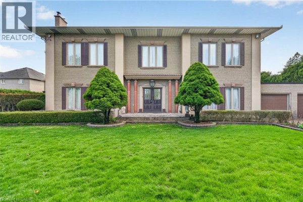 Den - 213 Stone Church Road W, Hamilton, ON L9B1A2 Photo 2