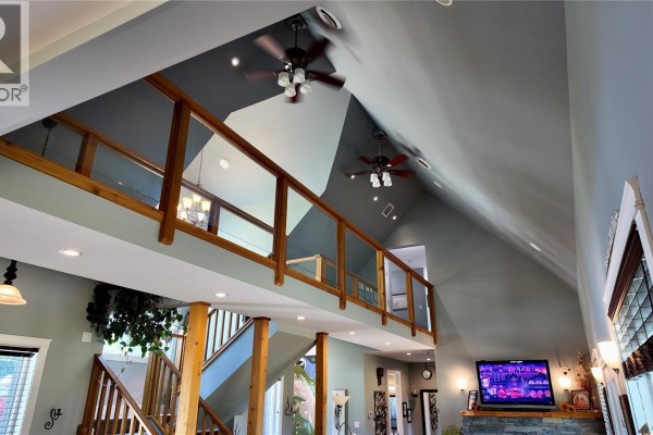 213 Tal Cres, Lake Cowichan, BC, photo 3