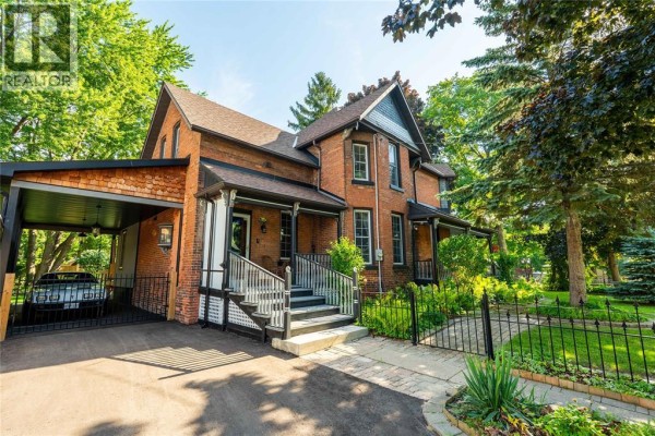 Conservatory - 213 Vidal Street South, Sarnia, ON  Photo 4