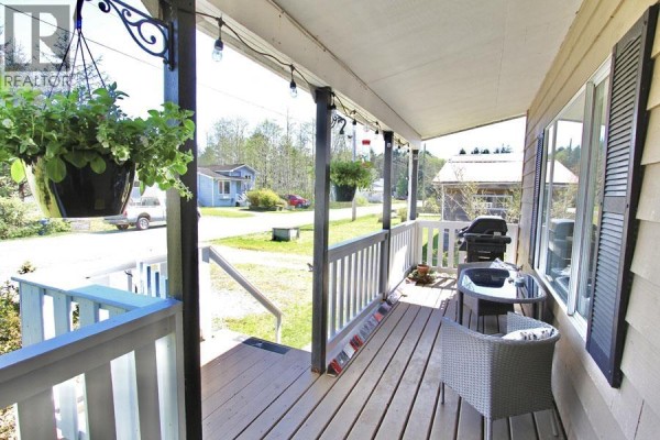 Dining room - 2130 Teal Boulevard, Masset, BC V0T1M0 Photo 3