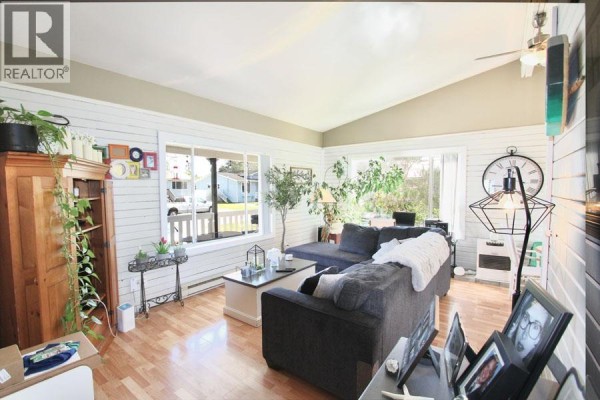 Bedroom 2 - 2130 Teal Boulevard, Masset, BC V0T1M0 Photo 5