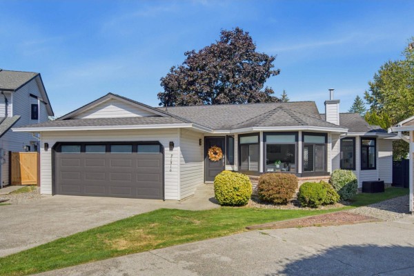 21316 89a Avenue, Langley, BC V1M1Z5 Photo 2