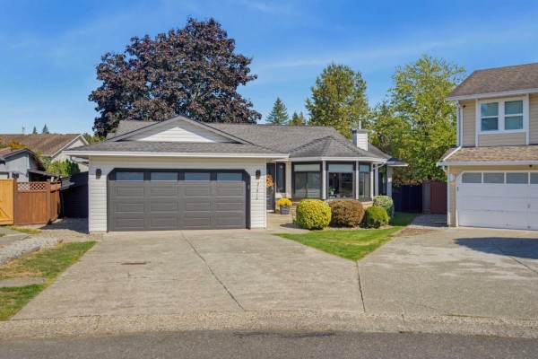 21316 89a Avenue, Langley, BC V1M1Z5 Photo 3