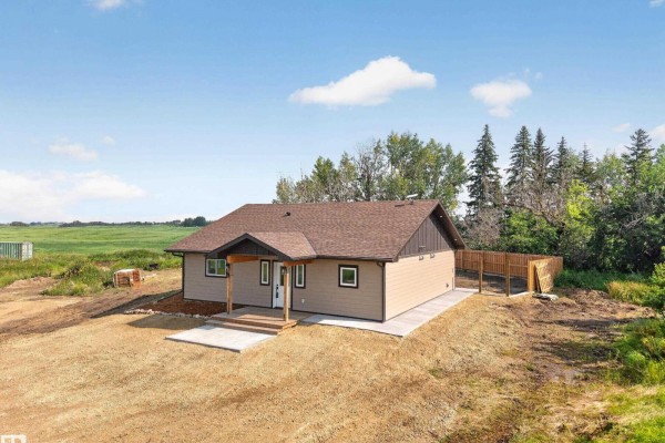 Second Kitchen - 21318 Twp 464, Rural Camrose County, AB T0C0L0 Photo 5