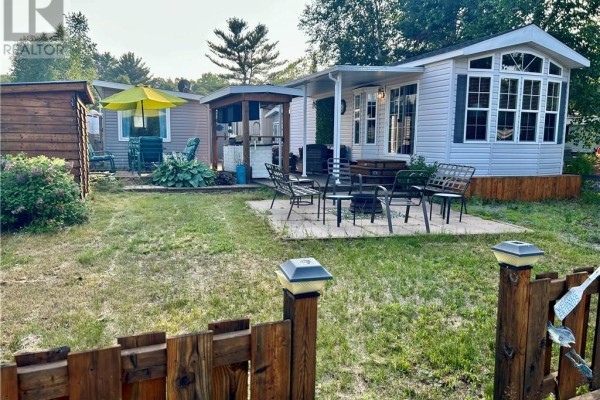 Bedroom - 2132 Sand Bay Road Unit# Lot 57, Mckerrow, ON P0P1M0 Photo 2