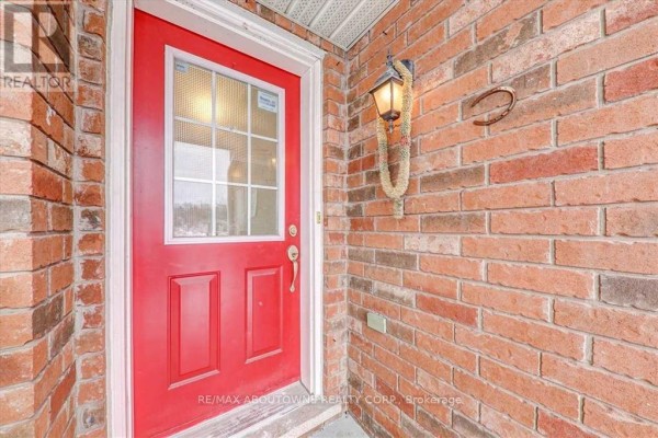 2133 Morningside Avenue, Toronto
