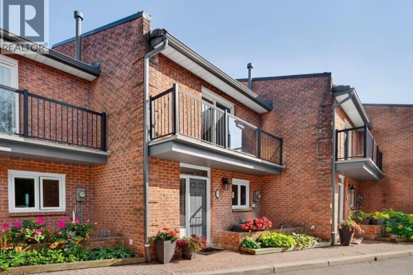 2136 Old Lakeshore Road Unit# 8, Burlington, ON, photo 2