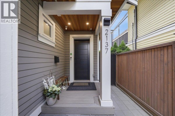 2137 E 2nd Avenue, Vancouver, BC V5N1E9 Photo 5