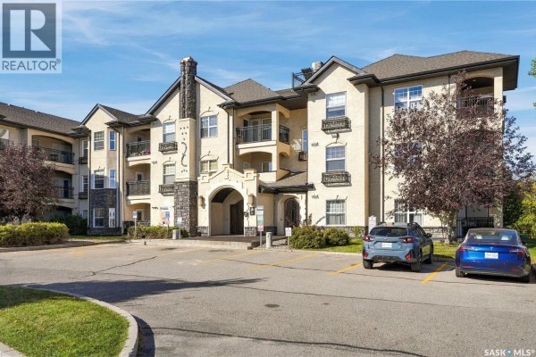 213b 415 Hunter Road, Saskatoon