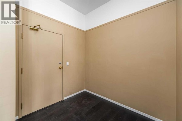Laundry room - 214, 1410 2 Street Sw, Calgary, AB T2R1R1 Photo 5