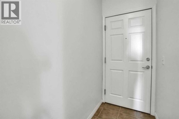 Kitchen - 214, 5720 2 Street Sw, Calgary, AB T2H3B3 Photo 5