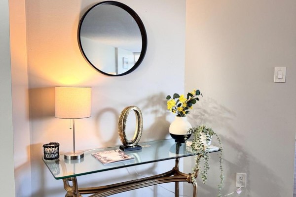 Living room - 214 - 1 Rowntree Road, Toronto, ON M9V5G7 Photo 3