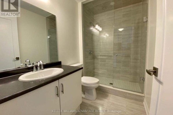 214 - 128 Grovewood Common, Oakville, ON L6H0X5 Photo 5